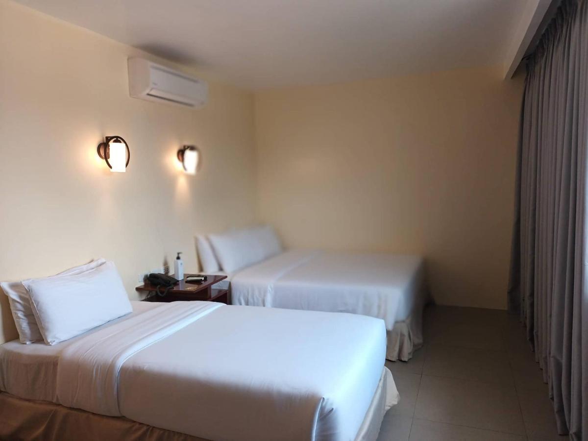Dosi Hotel Ph タリサイ エクステリア 写真